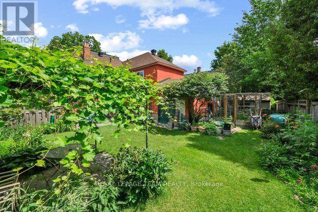 5 Bed, 3 Bath Multi-Family for Sale in Ottawa – 182 FIFTH AVENUE, Ottawa – MLS# X13552106 - Image 17
