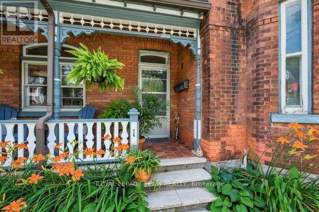 5 Bed, 3 Bath Multi-Family for Sale in Ottawa – 182 FIFTH AVENUE, Ottawa – MLS# X13552106 - Image 7