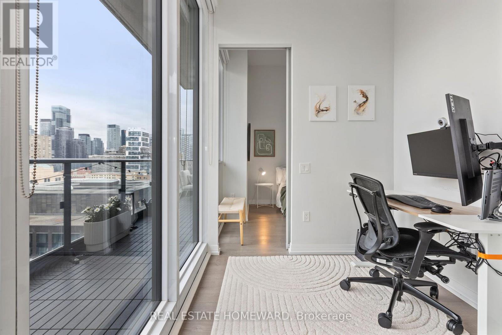 #2006 251 JARVIS STREET - Image 11