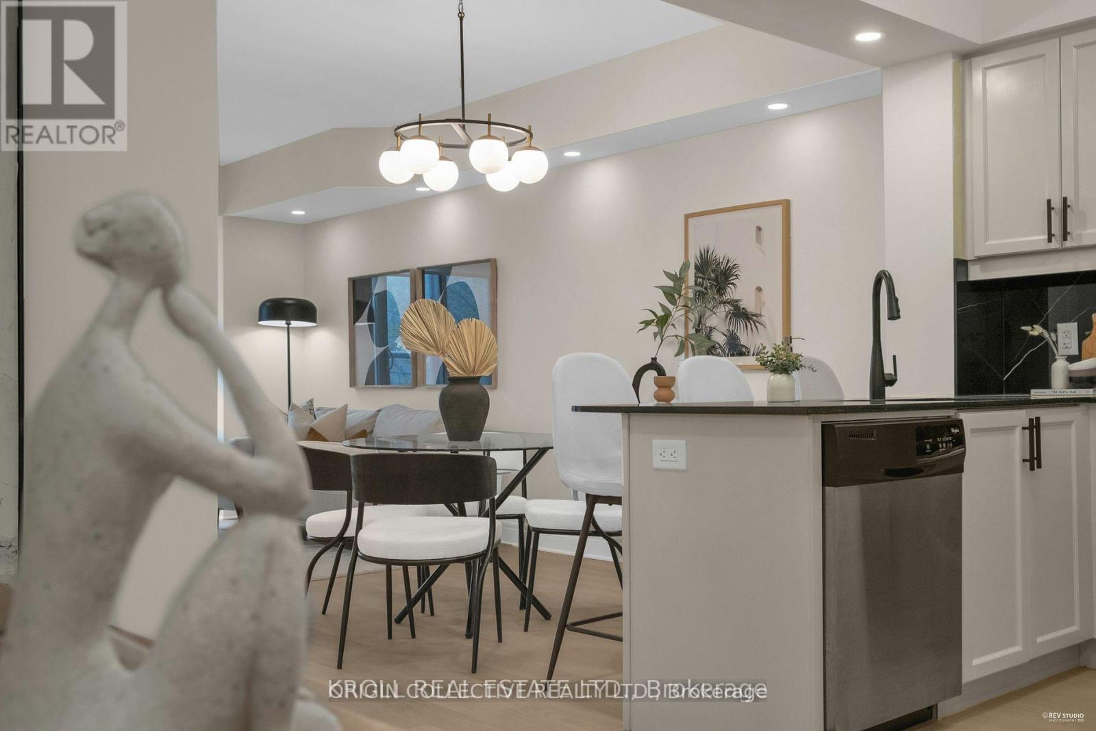 #229 701 SHEPPARD AVENUE W - 19