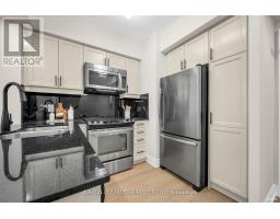 229 - 701 Sheppard Avenue W, Toronto, ON M3H0B2 Photo 7