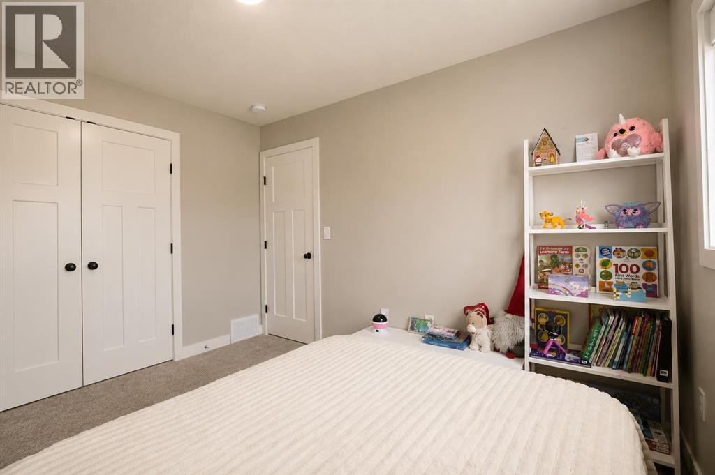 10227A 149 Avenue - 22