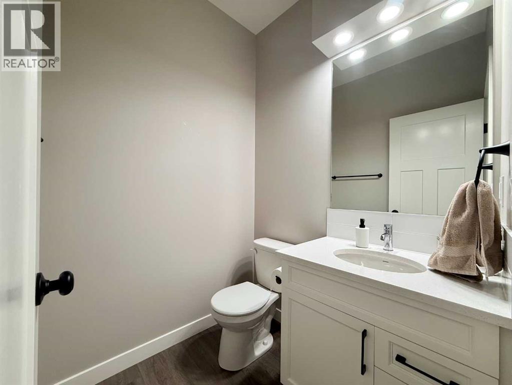 10227A 149 Avenue - 15