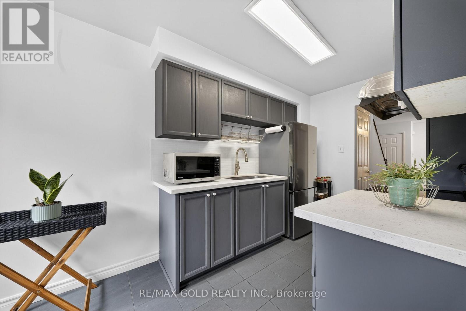 949 BLIZZARD ROAD - 18