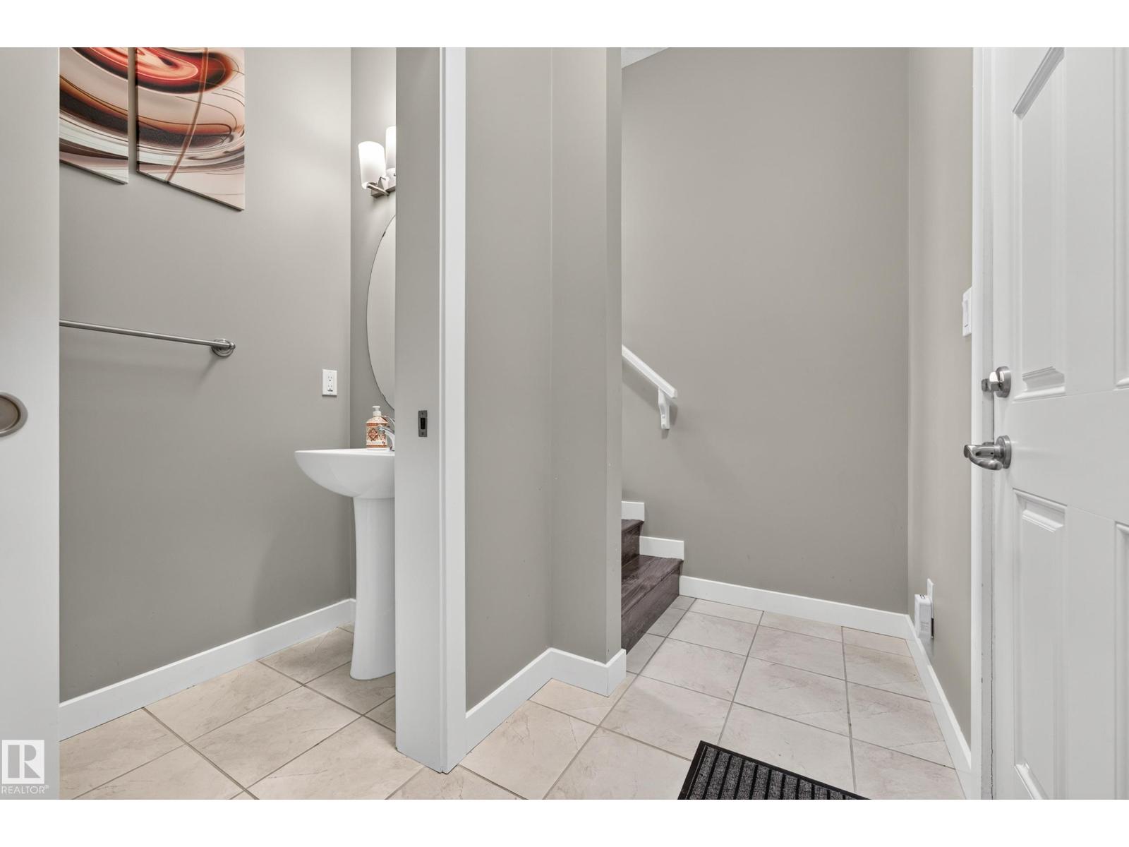 186 REED PL - 34