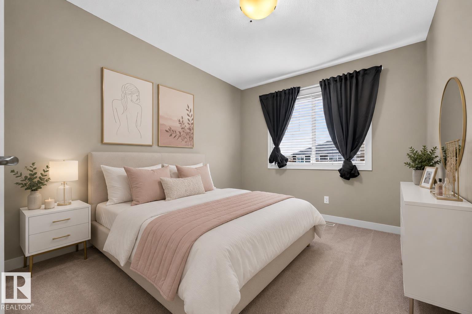 186 REED PL - 45
