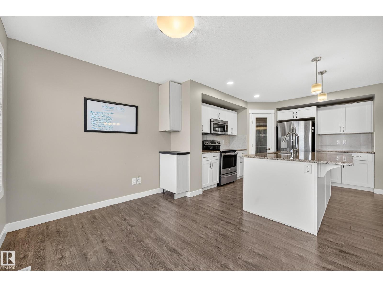 186 REED PL - 30