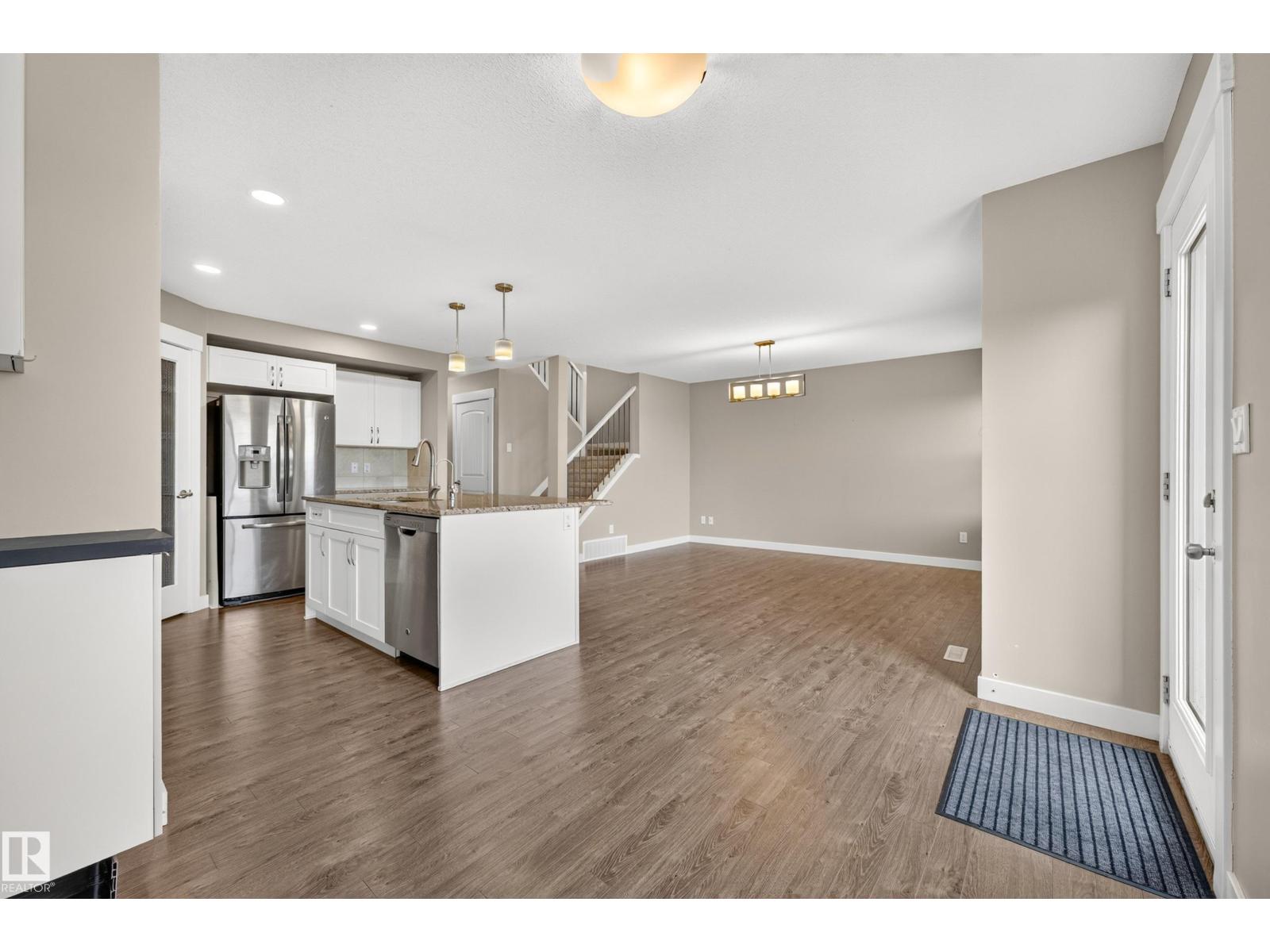 186 REED PL - 31