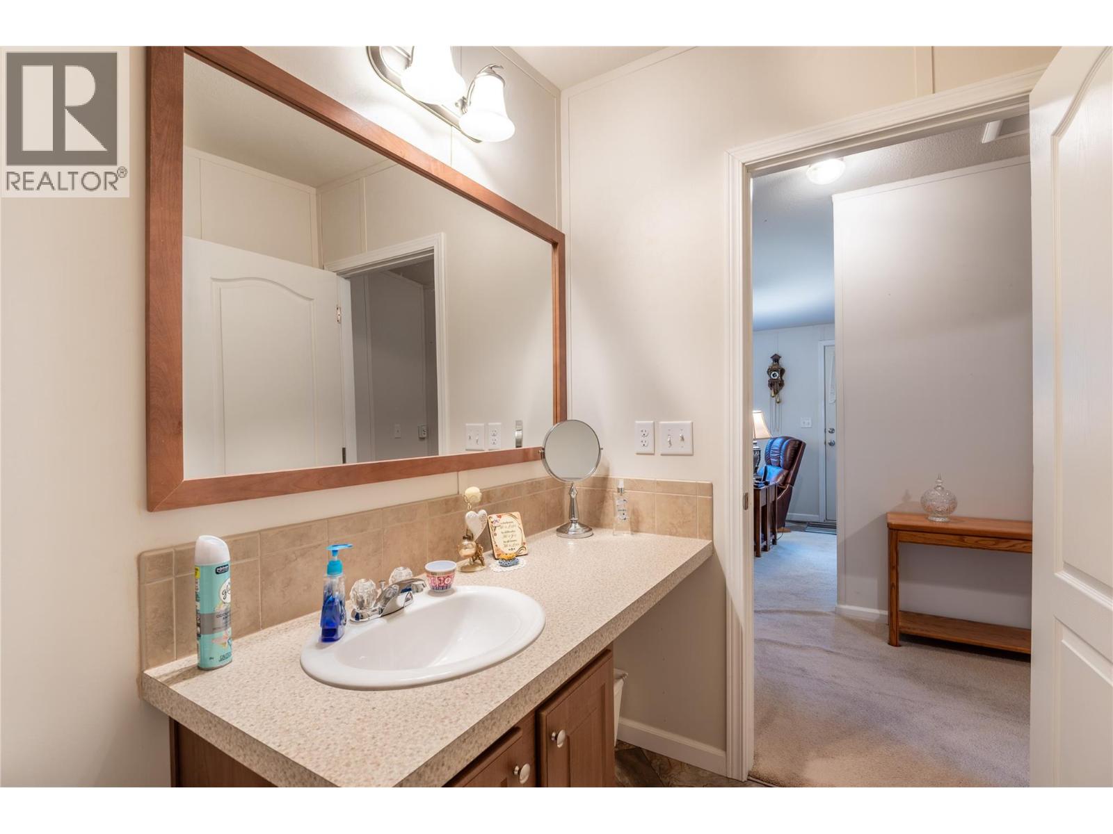 #24 4811 10A Avenue NE - 19