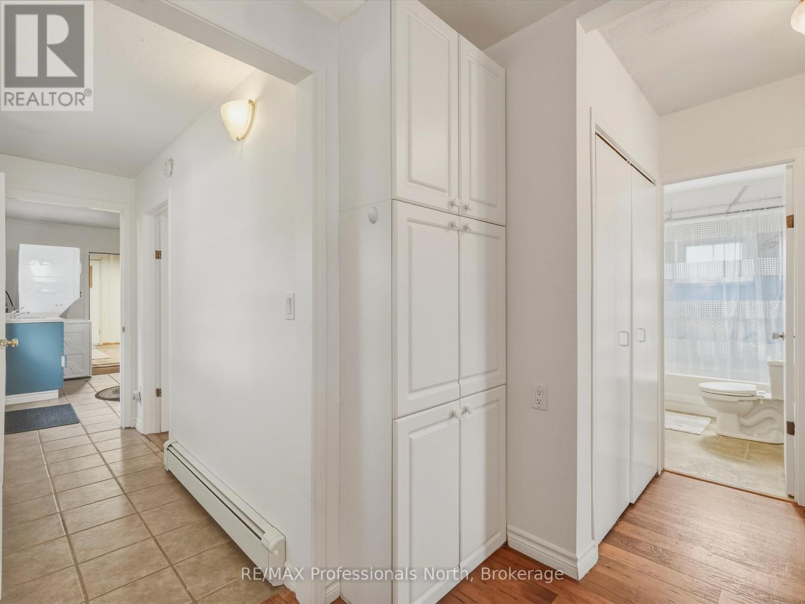 213 JAMES STREET - 15