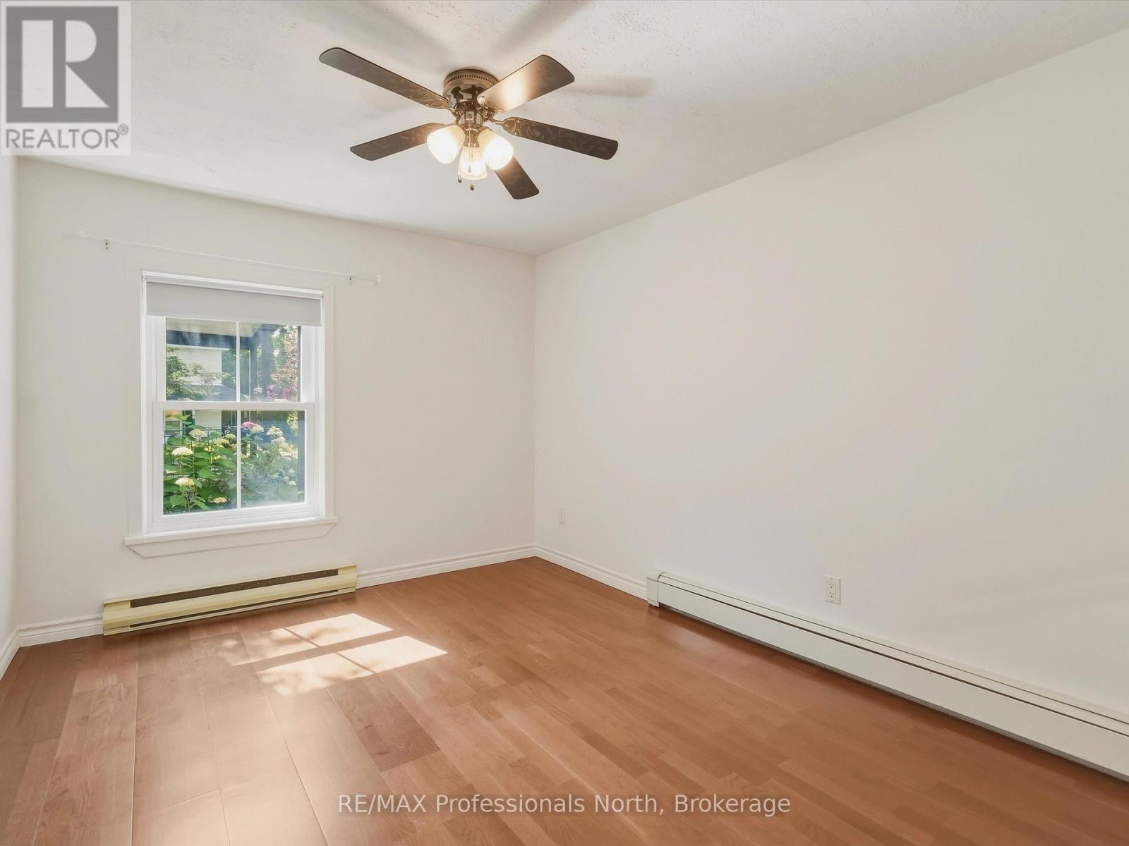 213 JAMES STREET - 18