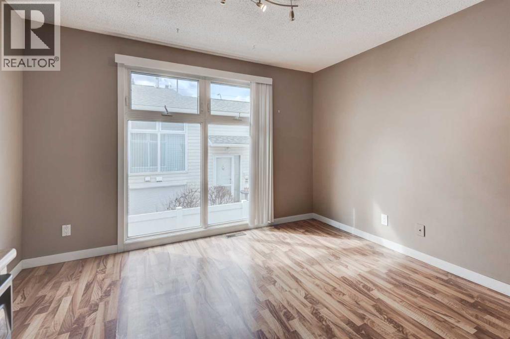 11452 8 Street SW - 14