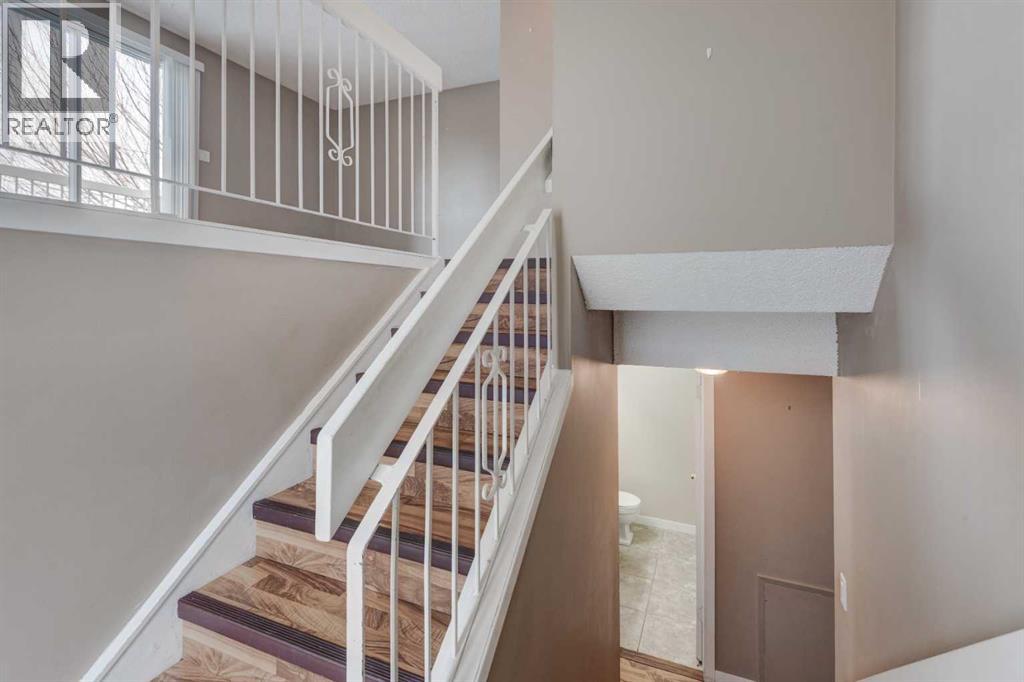 11452 8 Street SW - 17
