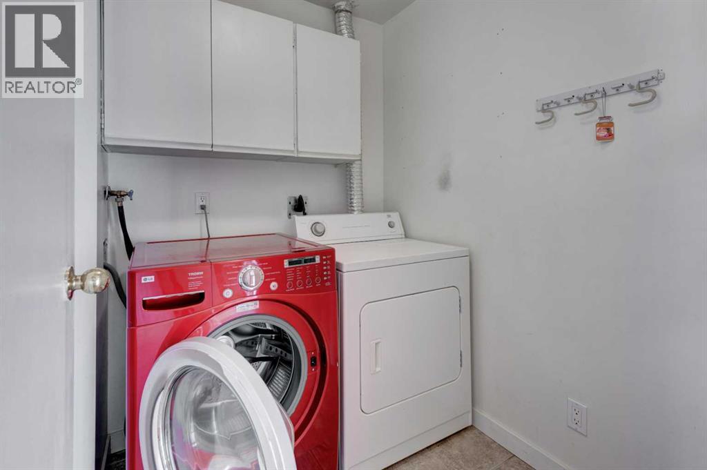 11452 8 Street SW - 15