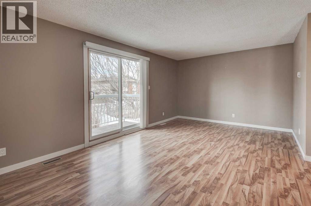 11452 8 Street SW - 4