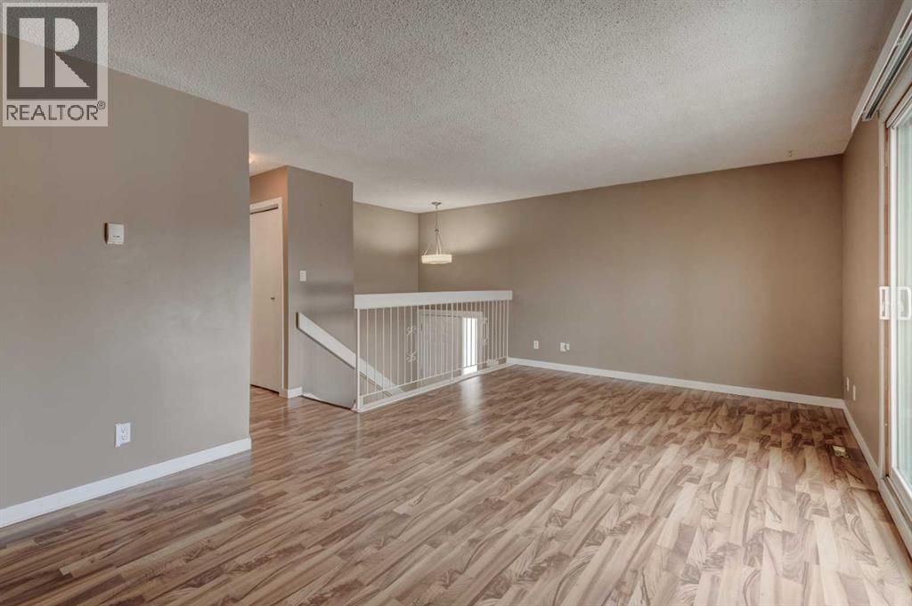 11452 8 Street SW - 3
