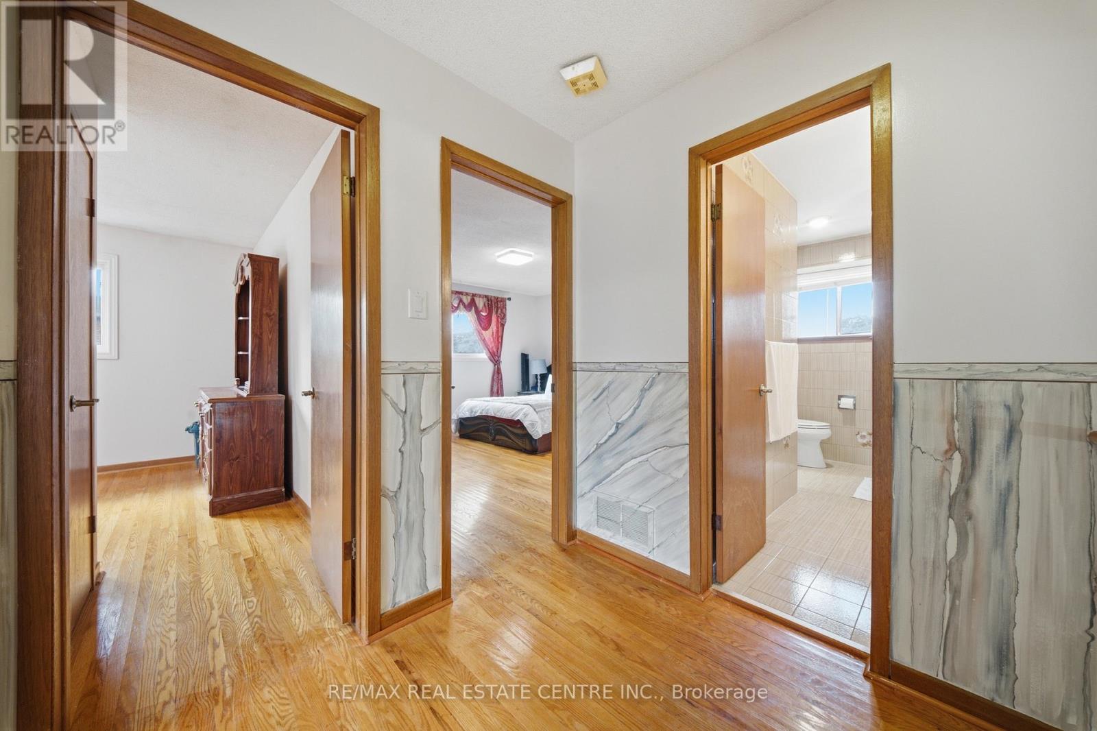 4 MANORCREST STREET - Image 16