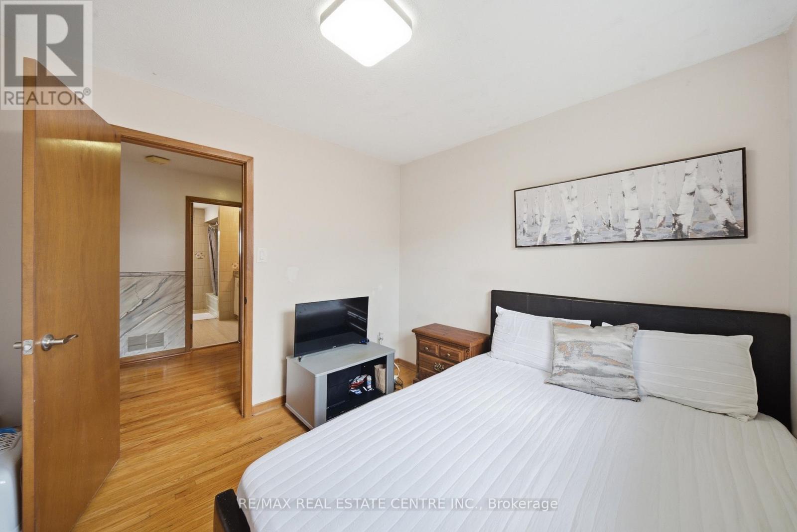 4 MANORCREST STREET - Image 19