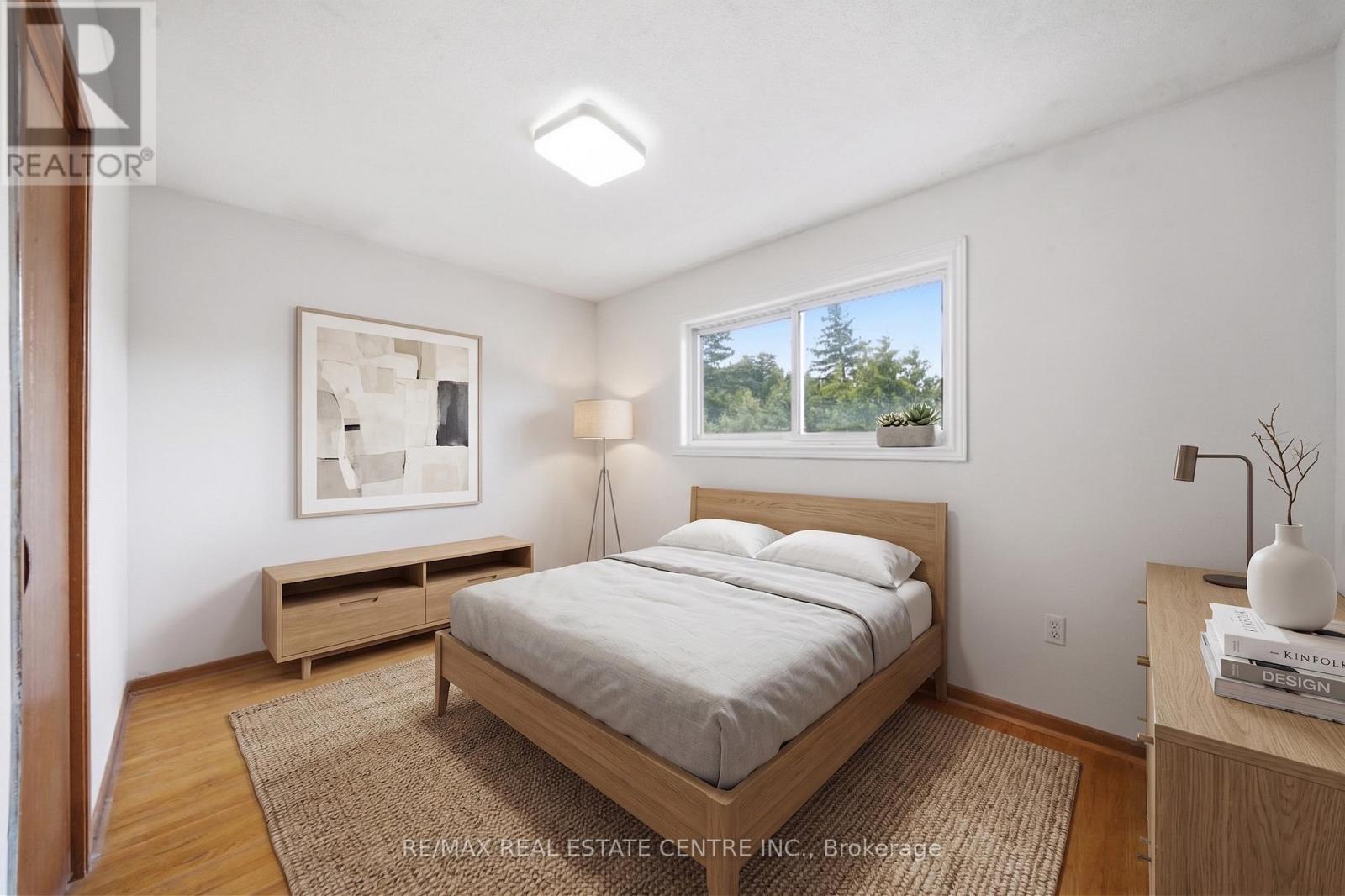 4 MANORCREST STREET - Image 22