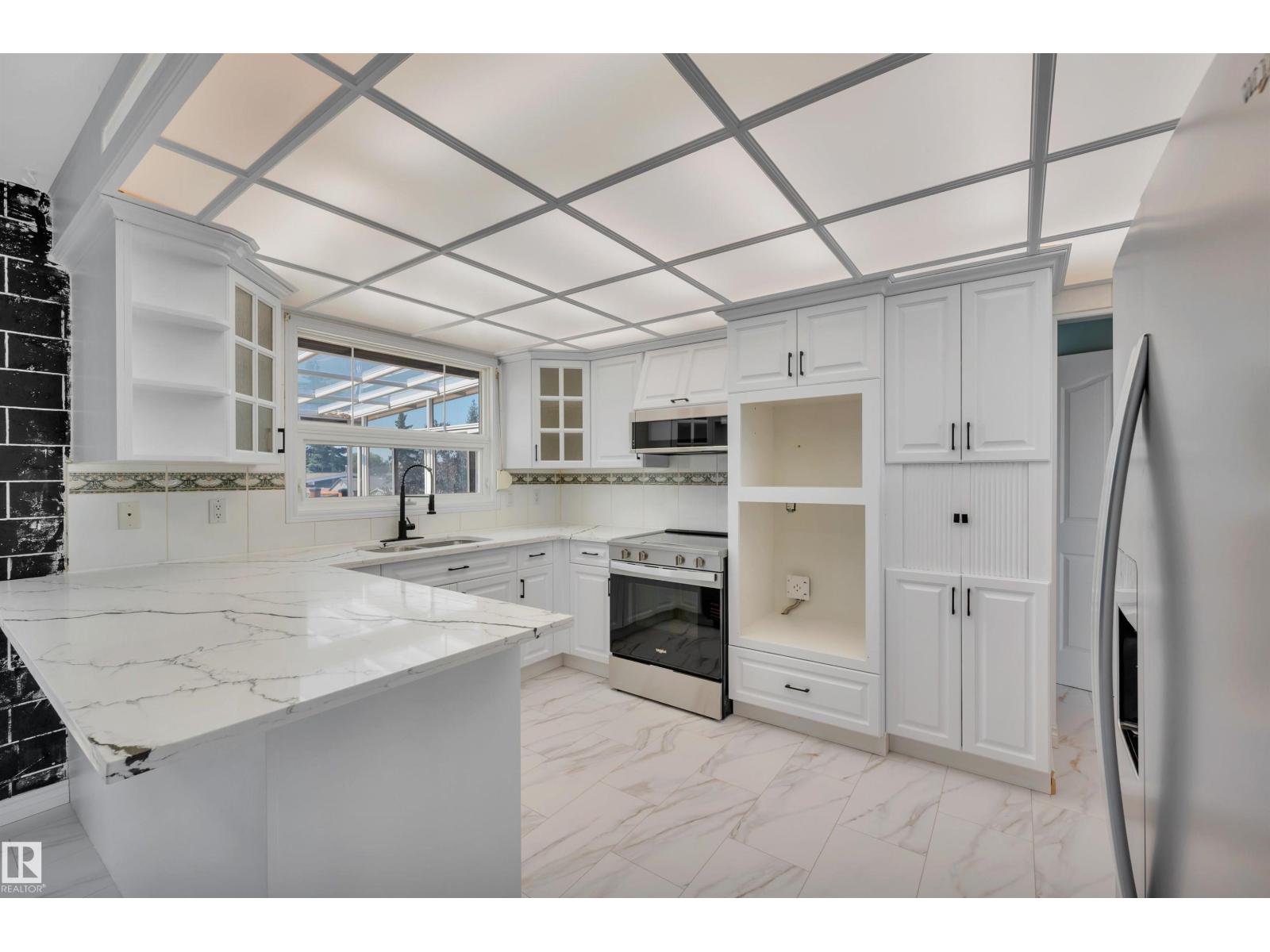 18 MALVERN DR - 14