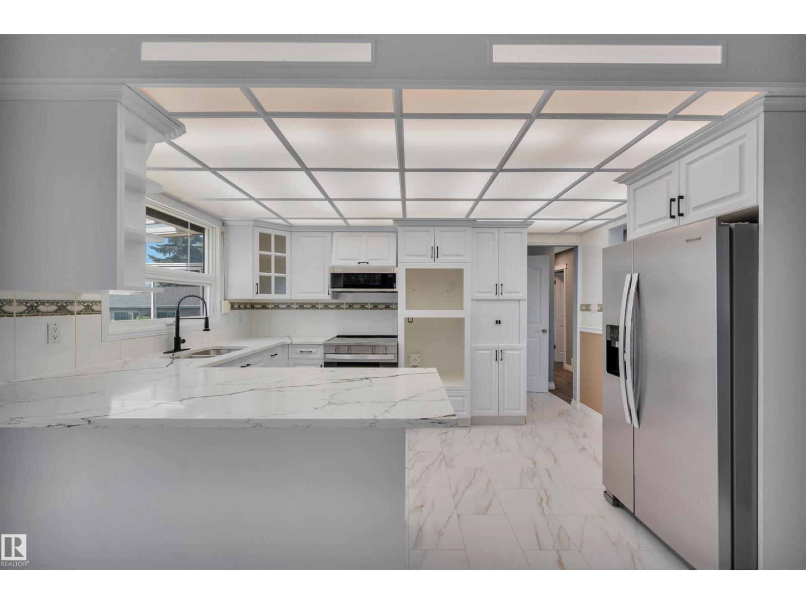 18 MALVERN DR — photo 15