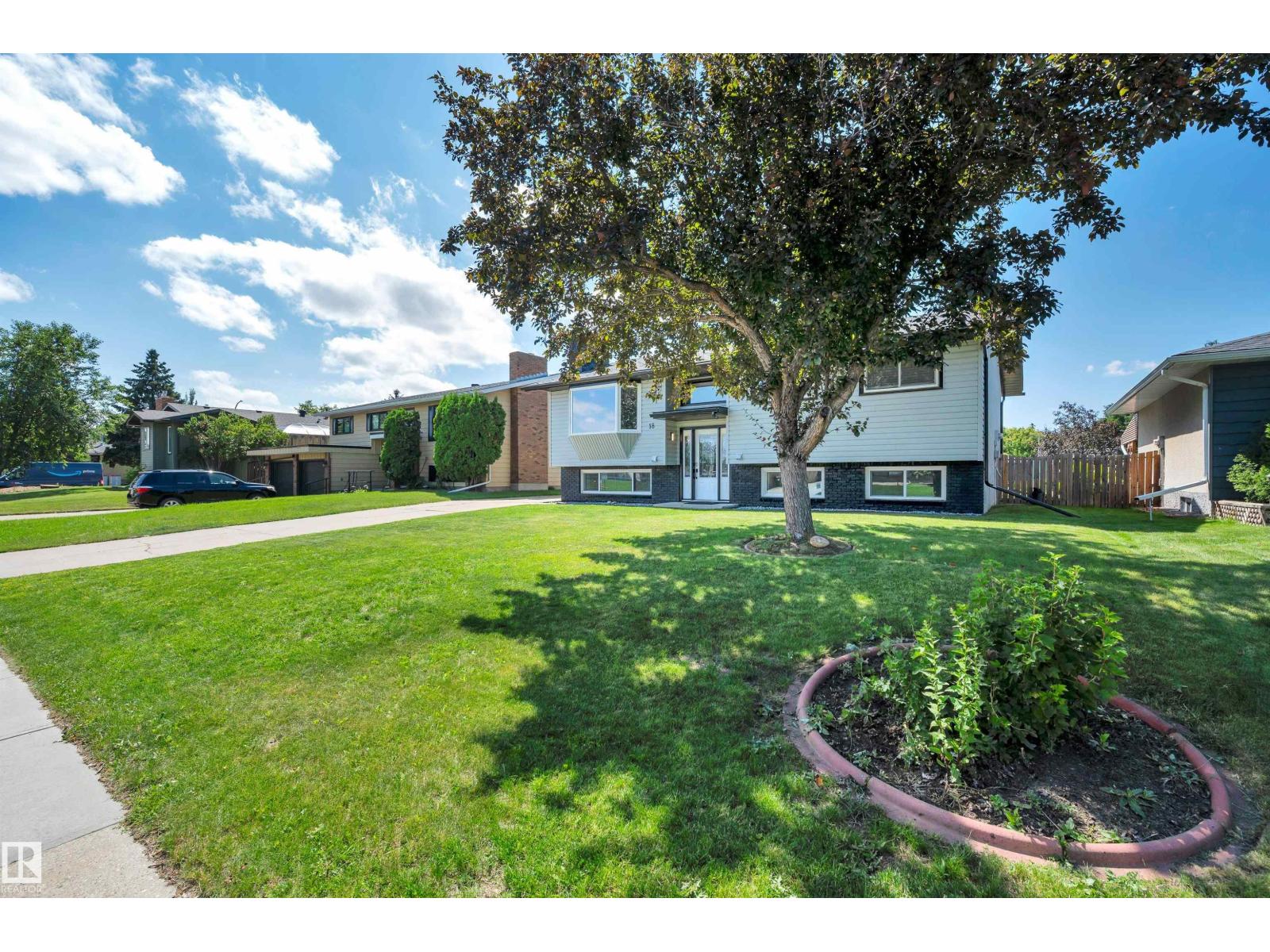 18 MALVERN DR - 2