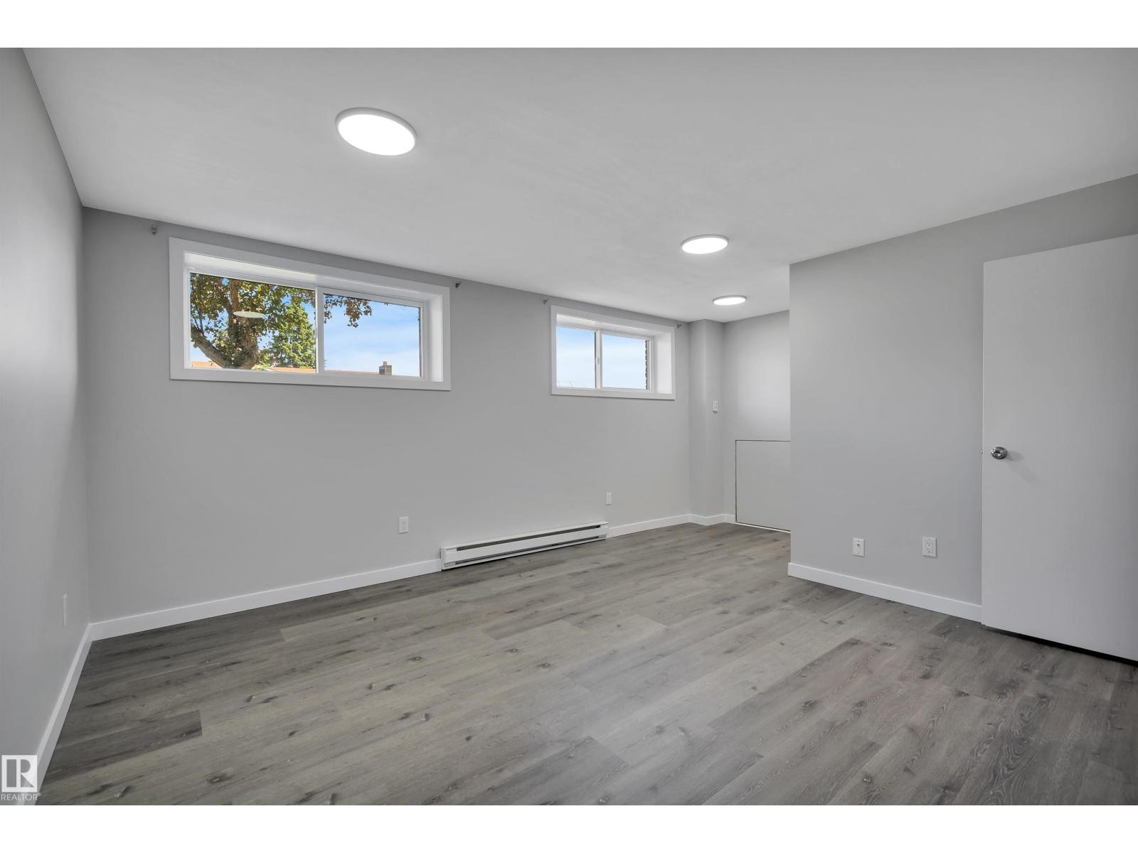 18 MALVERN DR — photo 39