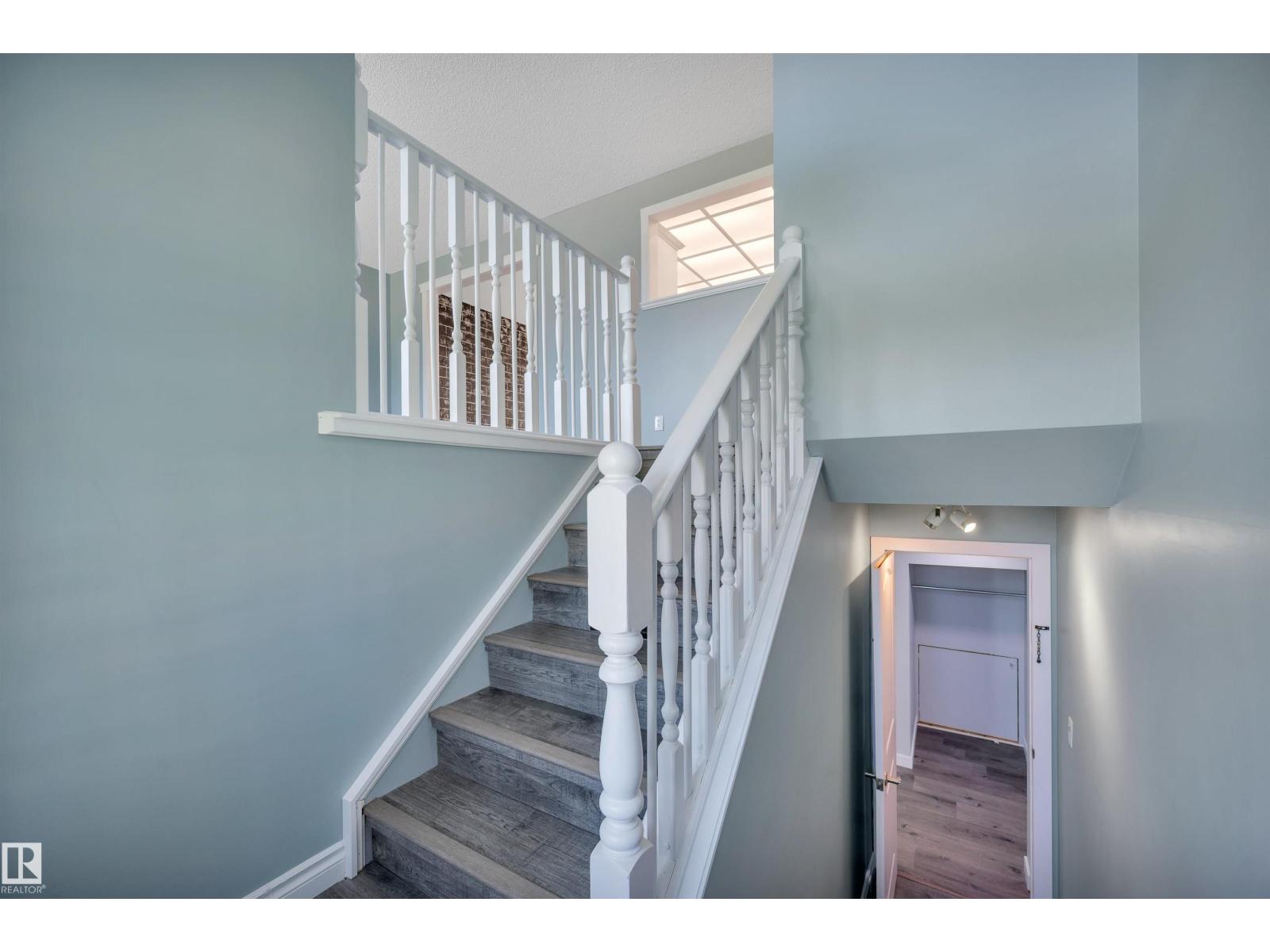 18 MALVERN DR - 7