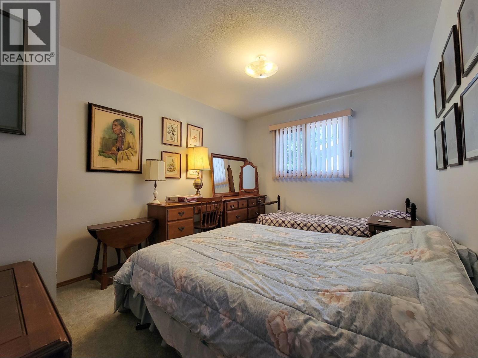 7326 GLACIER Drive - 38