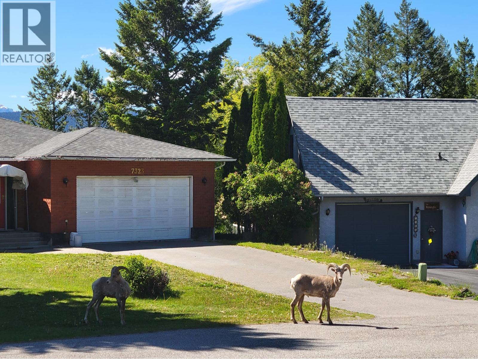7326 GLACIER Drive - 9