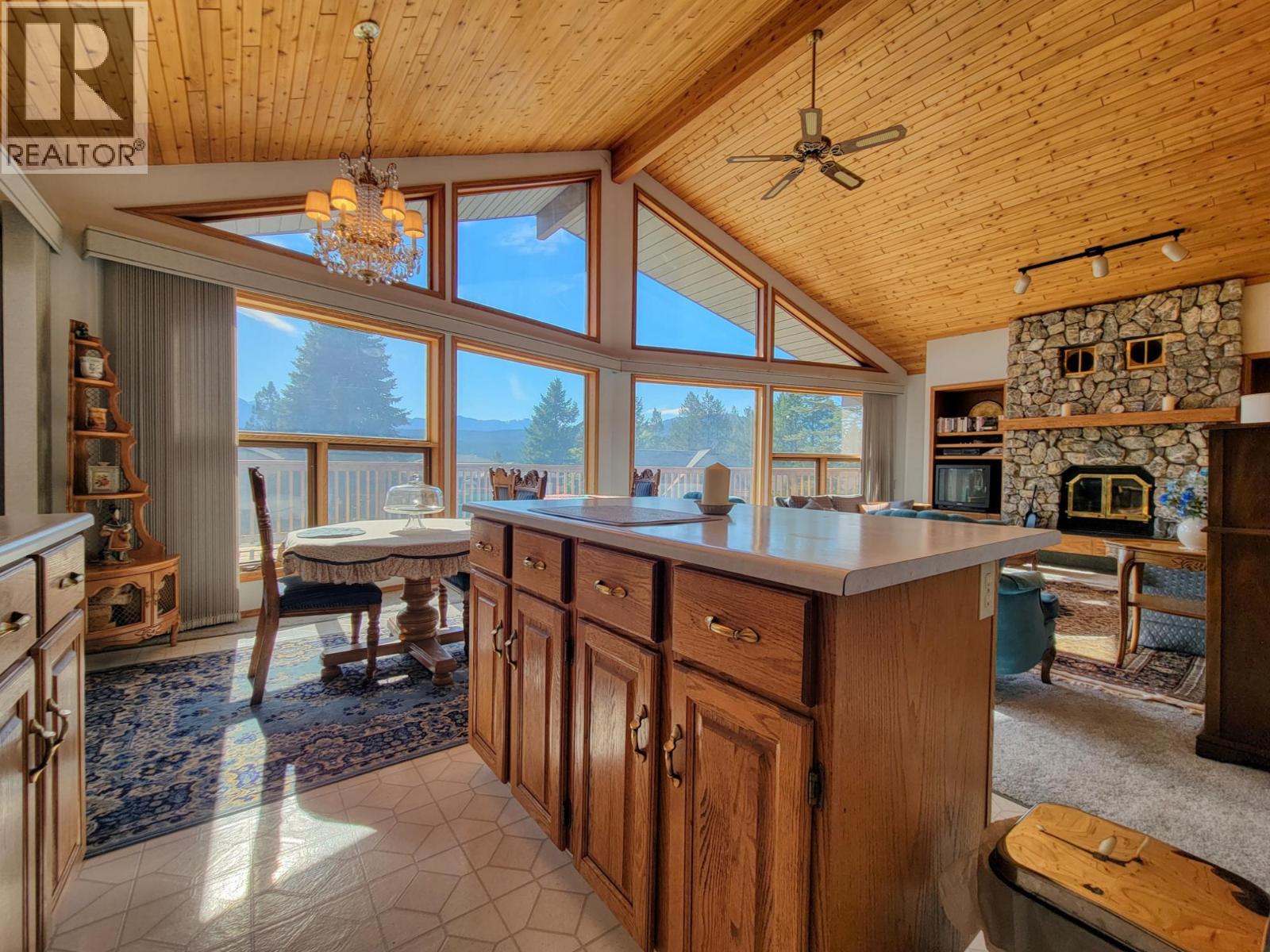 7326 GLACIER Drive - 1