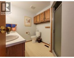 7326 Glacier Drive, Radium Hot Springs, BC V0A1M0 Photo 34
