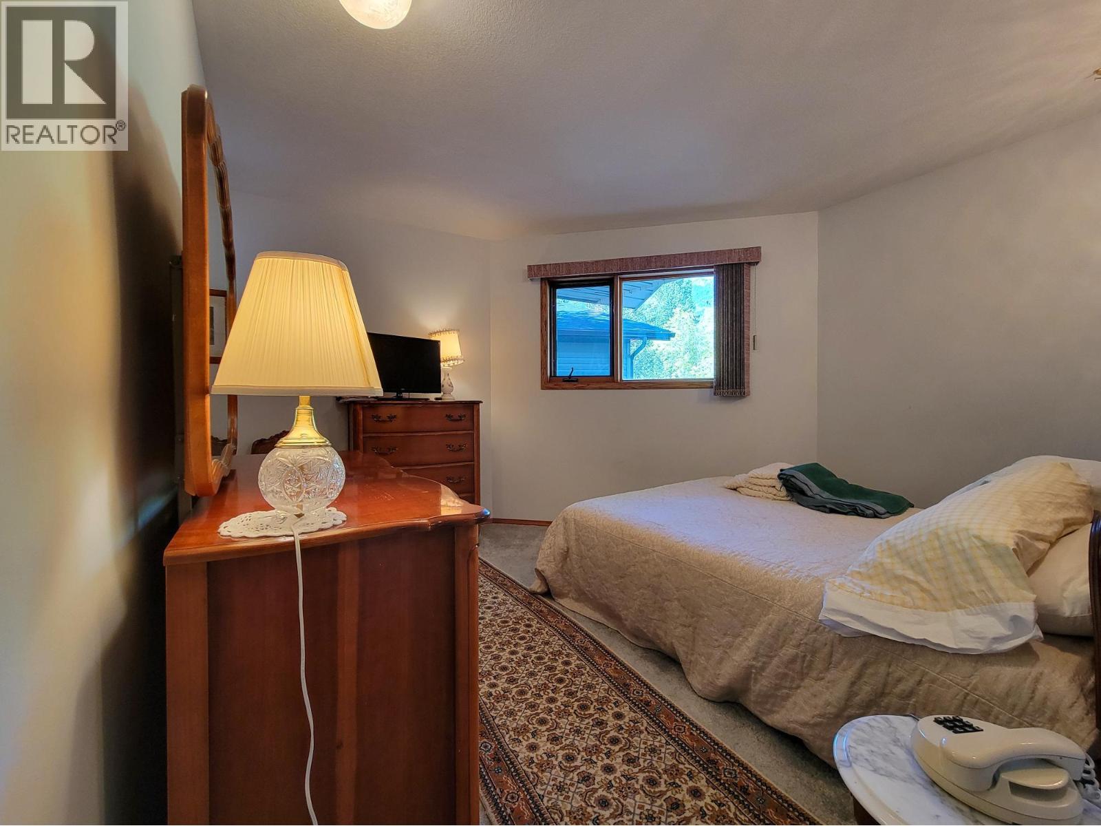 7326 GLACIER Drive - 32