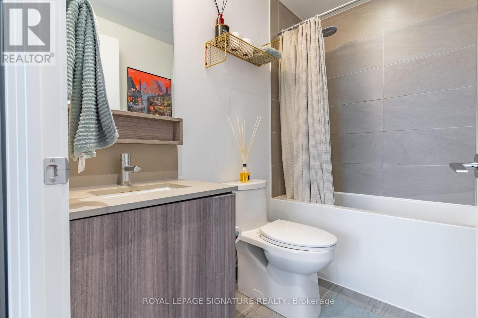 #5903 898 PORTAGE PARKWAY - 14