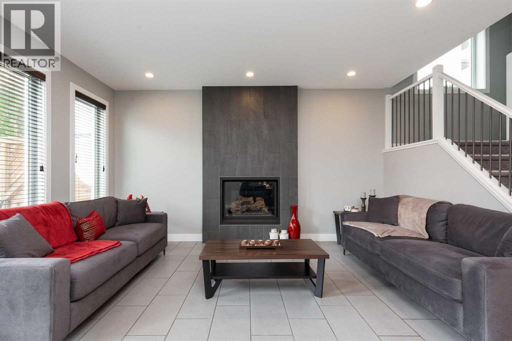 180 Firelight Way W — photo 9