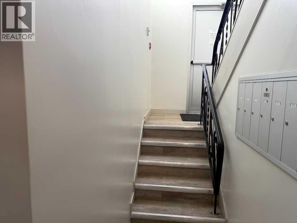 1821 17 Street SW - 3