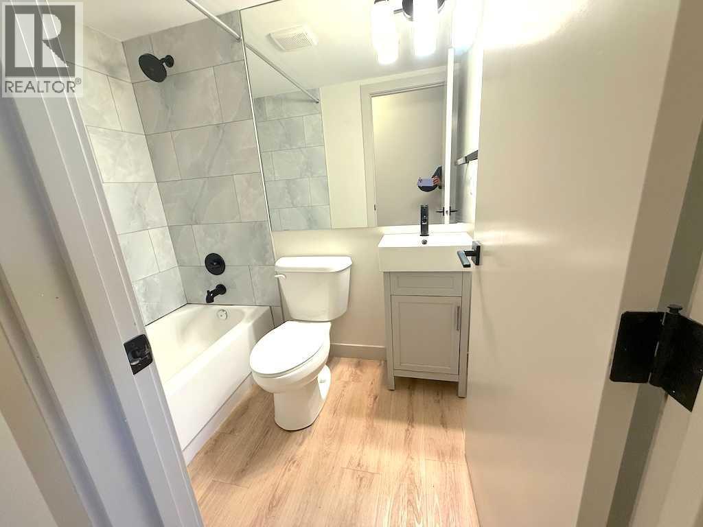 1821 17 Street SW - 14