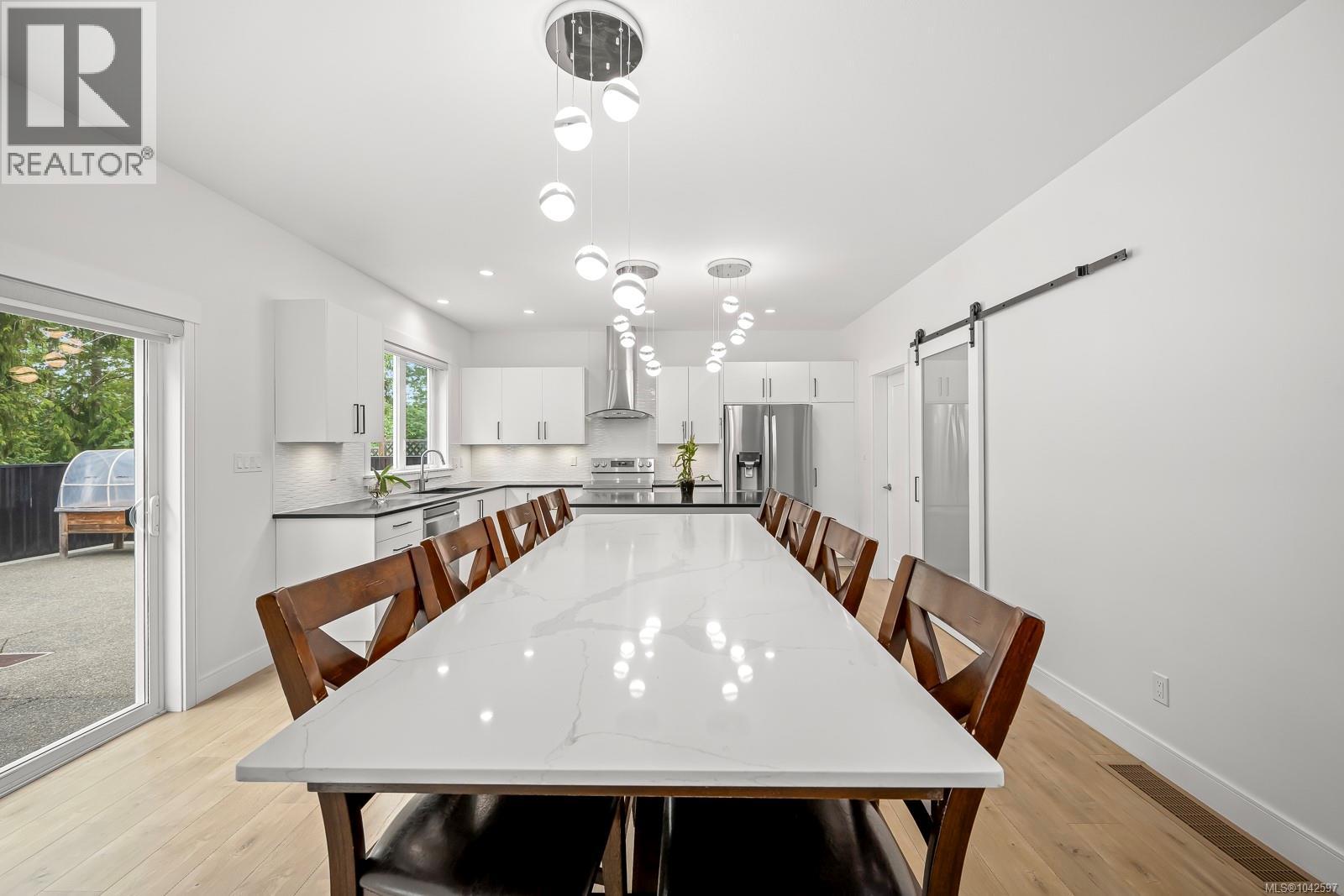 2583 Steele Cres, Courtenay