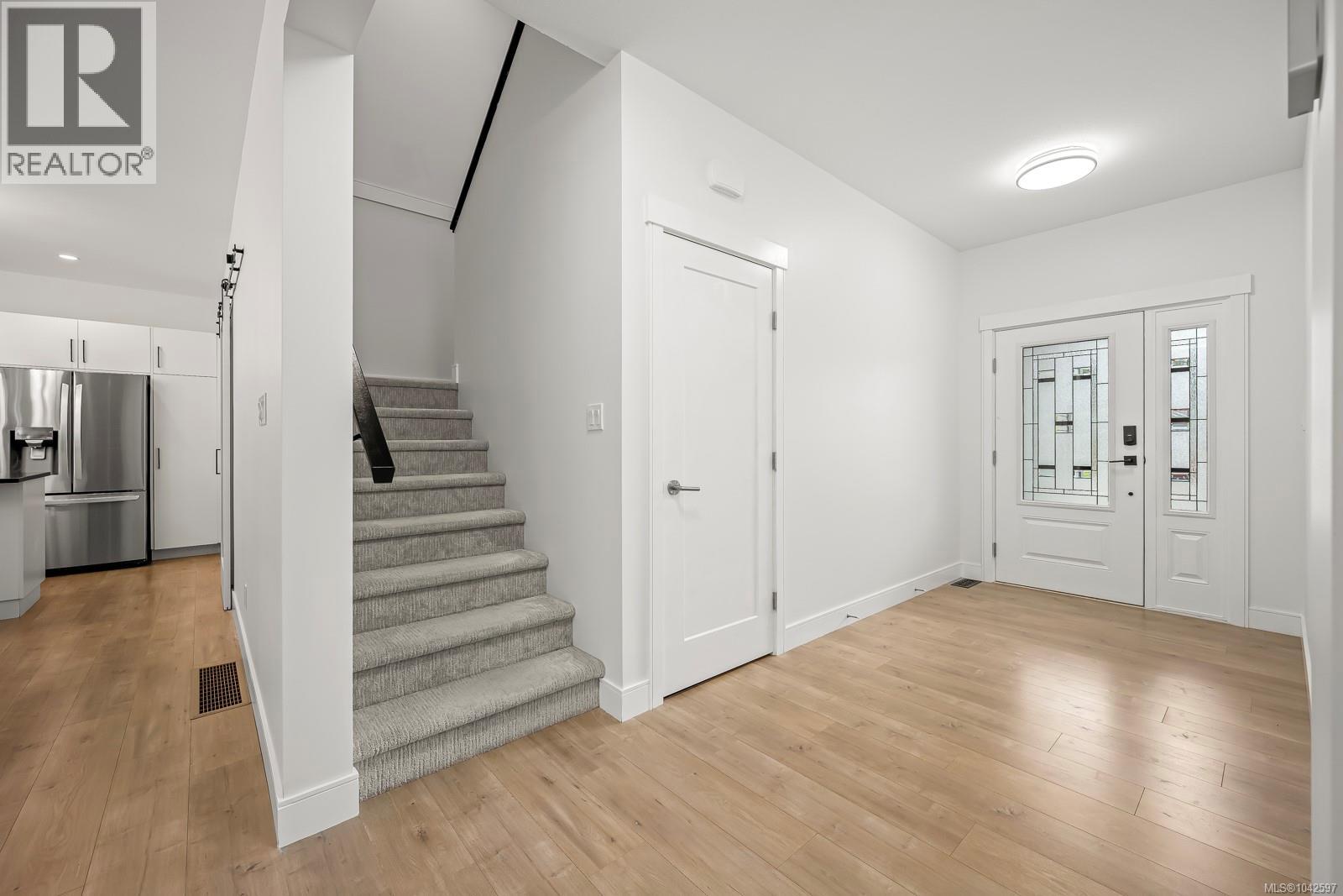 2583 Steele Cres, Courtenay