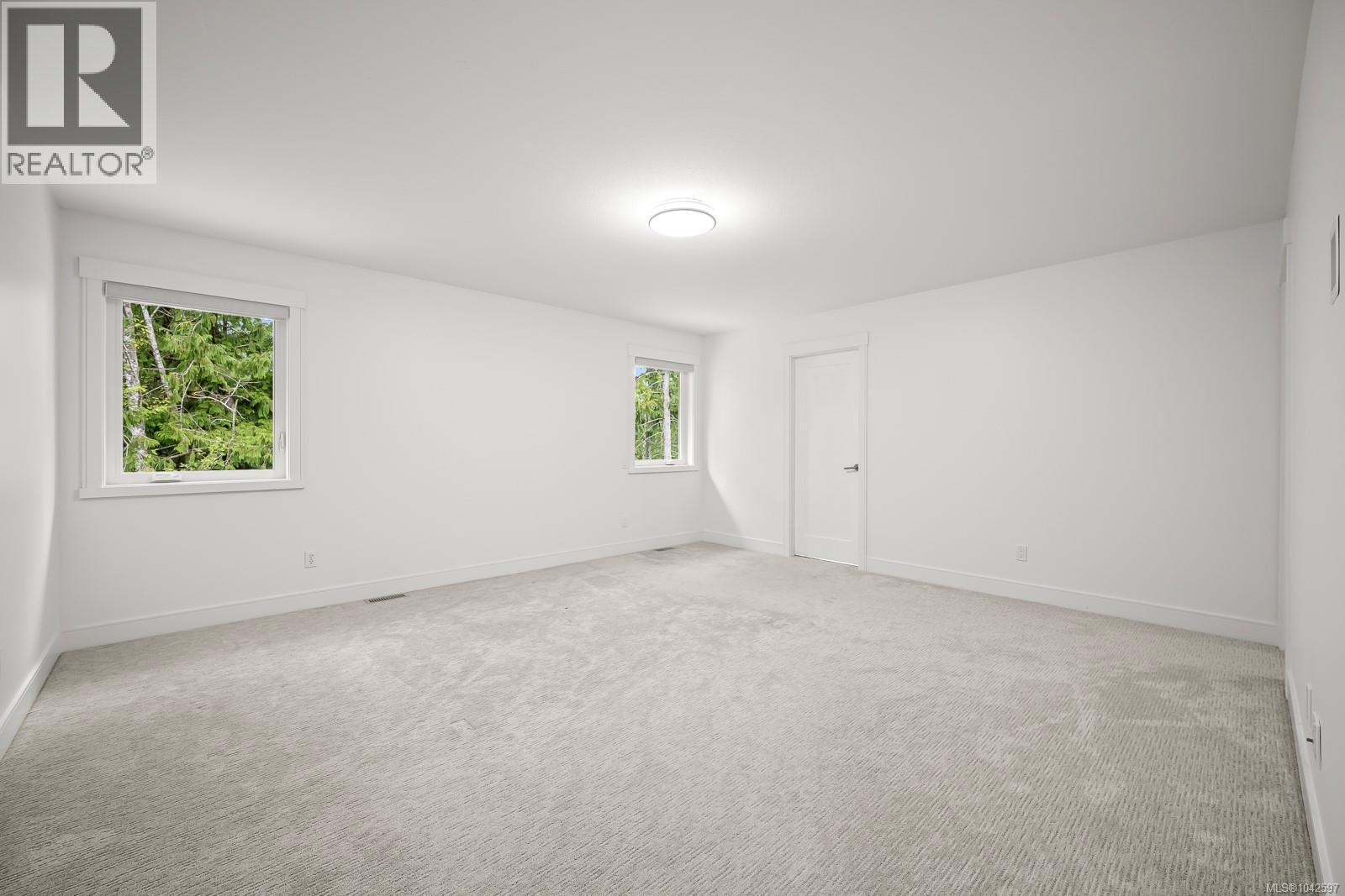 2583 Steele Cres, Courtenay