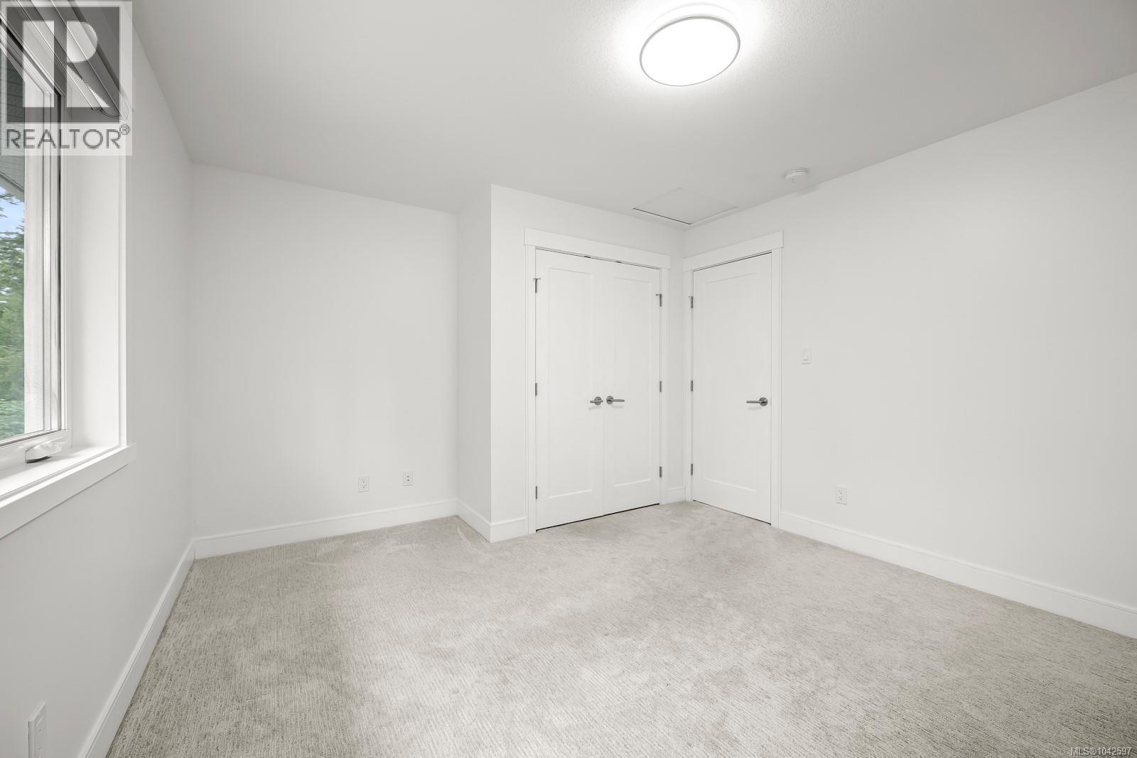 2583 Steele Cres, Courtenay