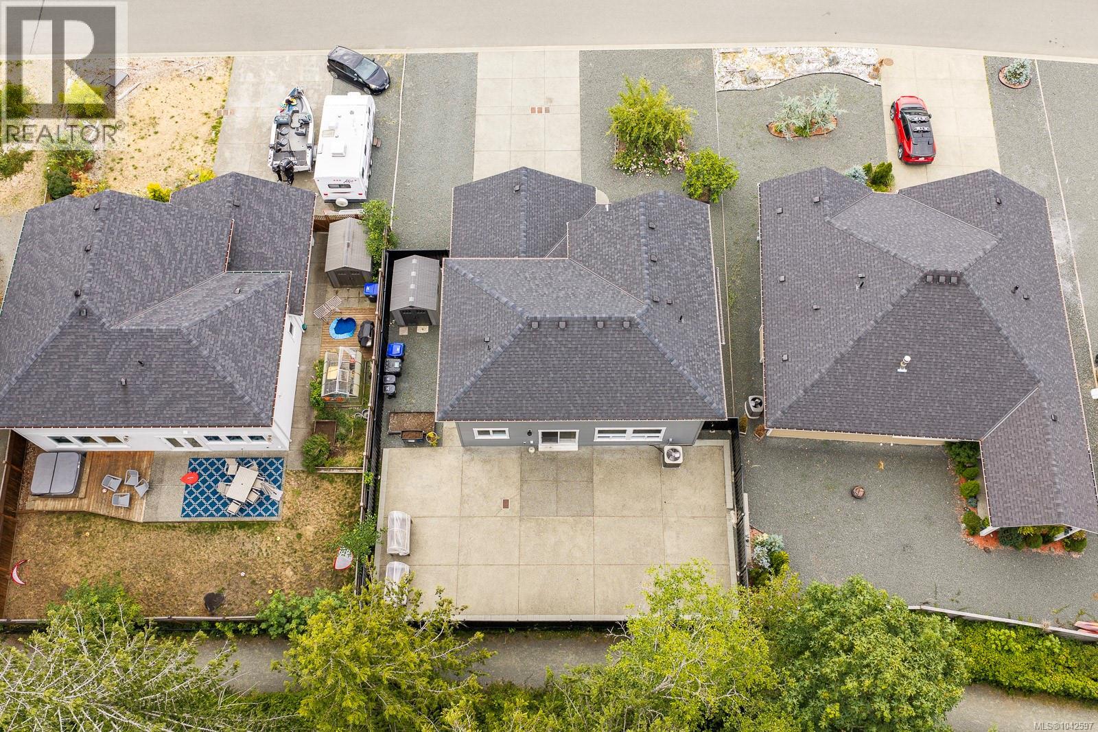 2583 Steele Cres, Courtenay