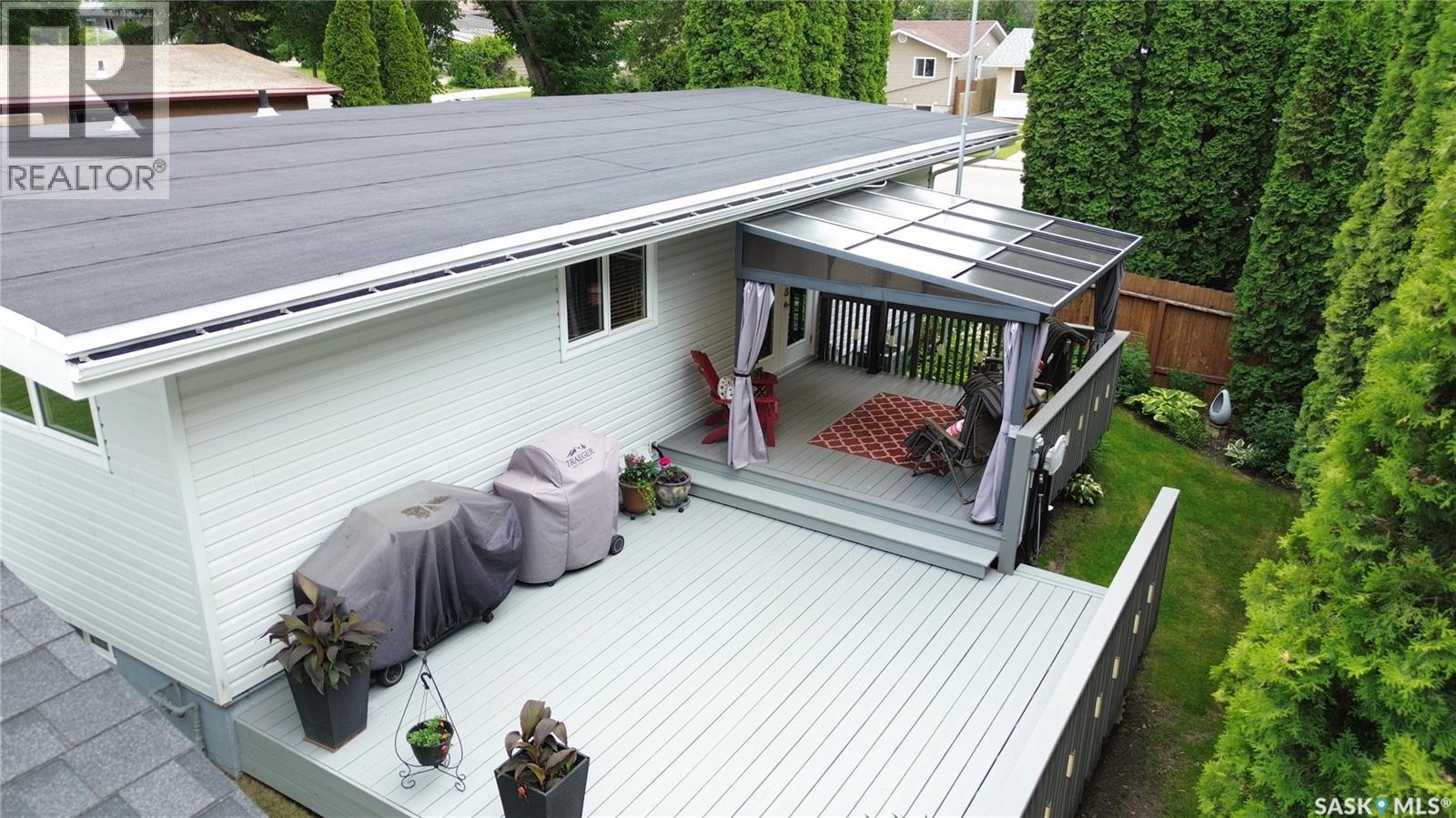 1801 Wilson CRESCENT — photo 31