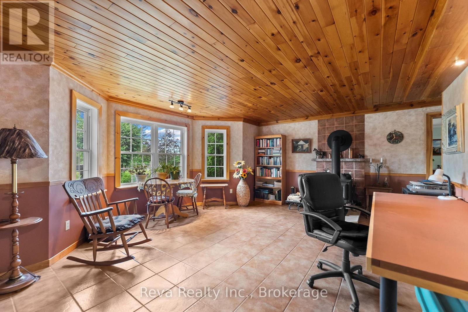 152 HASS ROAD - 17