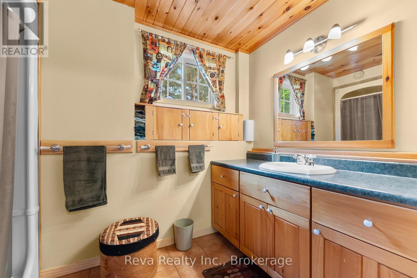 152 HASS ROAD - 20