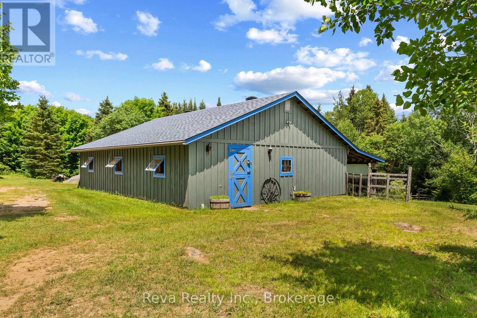152 HASS ROAD - 31