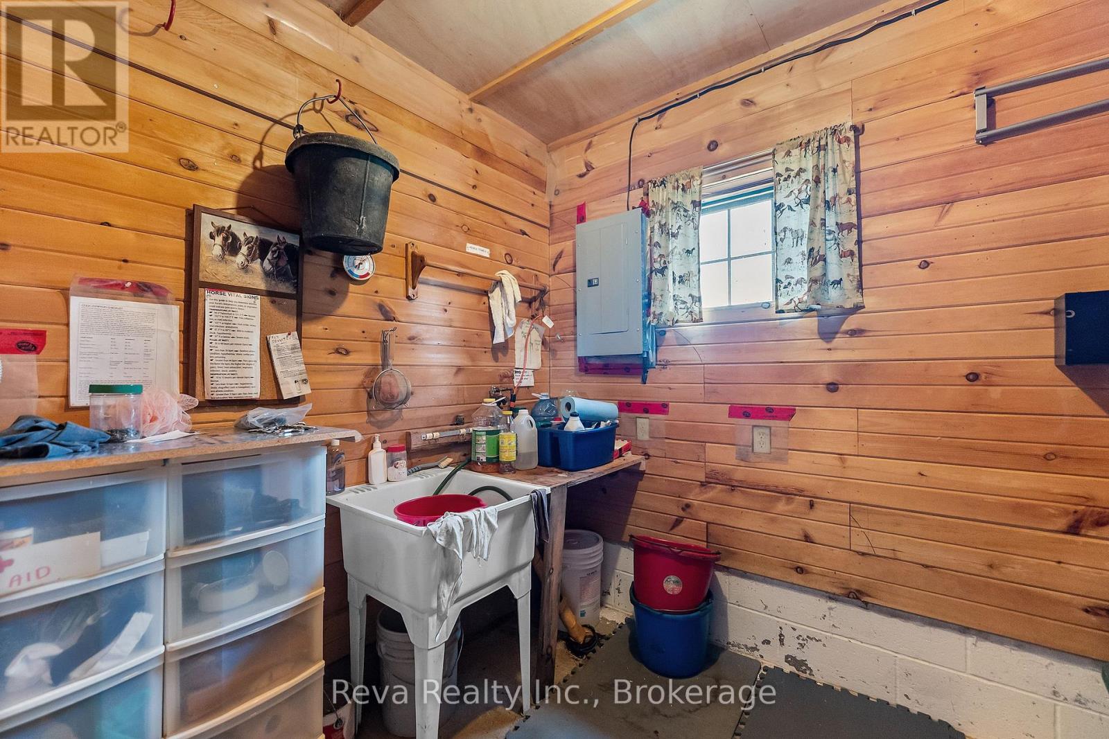 152 HASS ROAD - 34