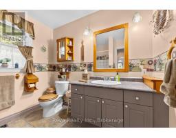 152 Hass Road, Hastings Highlands, ON K0L2S0 Photo 14