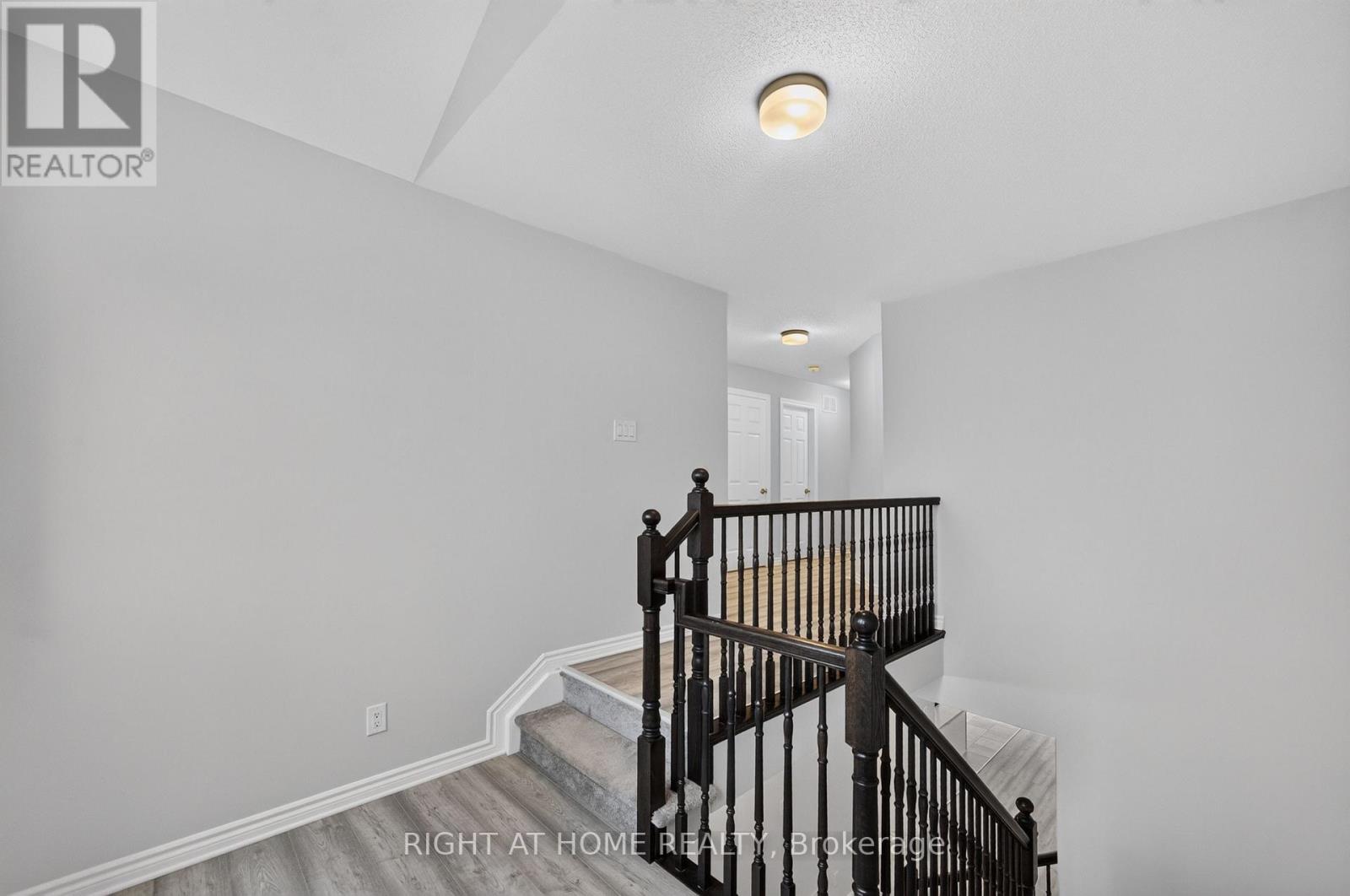 263 SWEETVALLEY DRIVE - 24