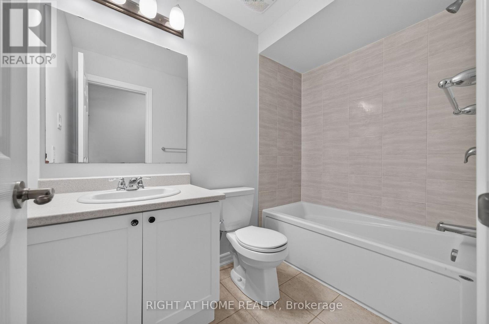 263 SWEETVALLEY DRIVE - 33